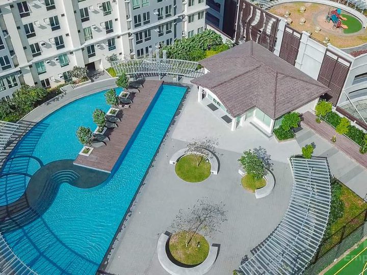 Ready-for-occupancy Condo Unit 2BR  Rent-to-own in Makati  connected to MRT-3 Magallanes Station