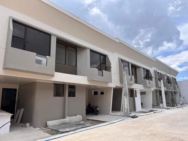 3-bedroom Townhouse For Sale in Antipolo Rizal