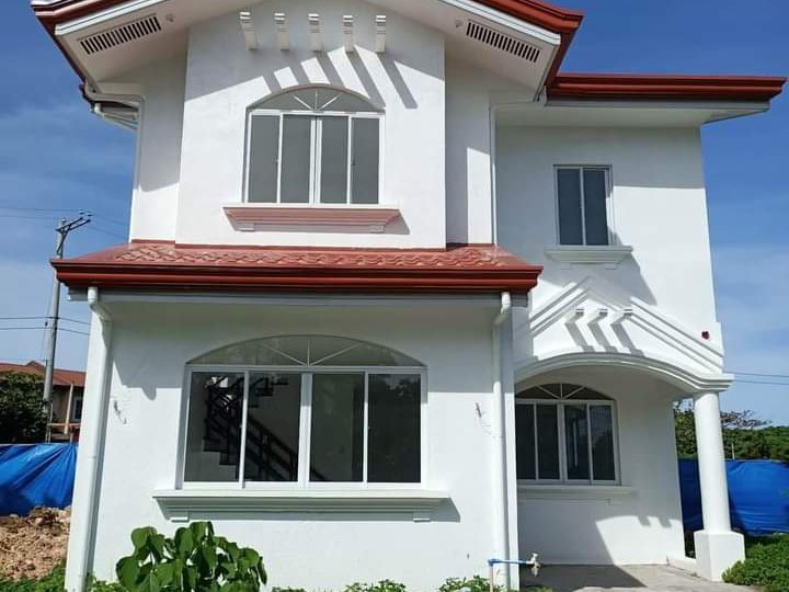4-bedroom Single Detached House For Salei In Lapu-Lapu City,Cebu