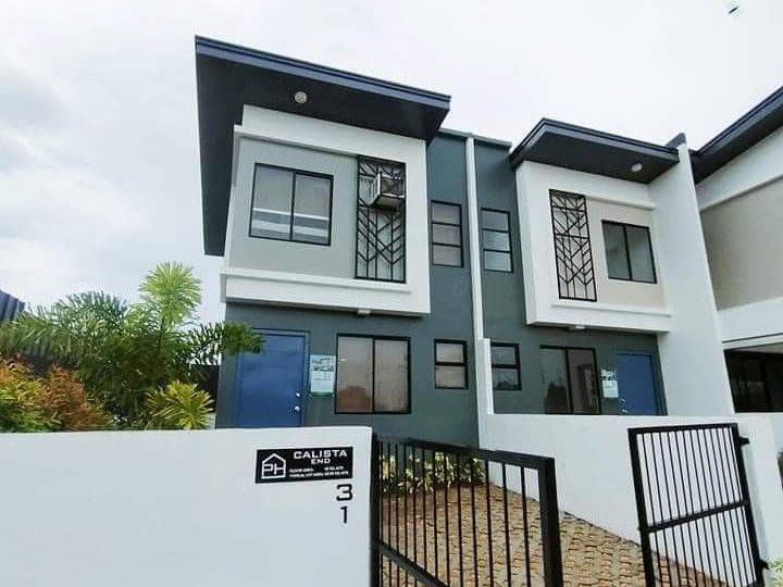 2-bedroom Townhouse For Sale in Centrale Hermosa Bataan