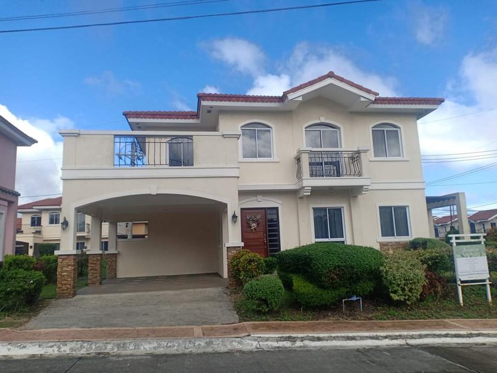 5 Bedrooms Single detached House and Lot For Sale Presellings/RFO