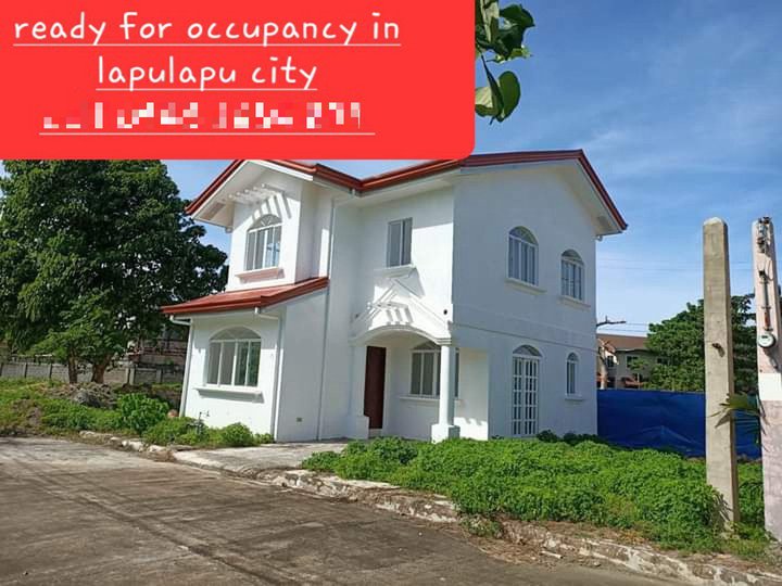 Ready for Occupancy ( RFO ) Single Detached inside high end subdi.