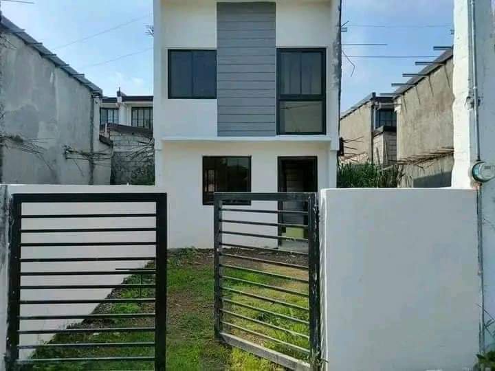 Free Fence and Gate Affordable House and Lot Bulacan