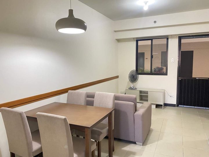2 Bedrooms Condo For Rent in Paranaque