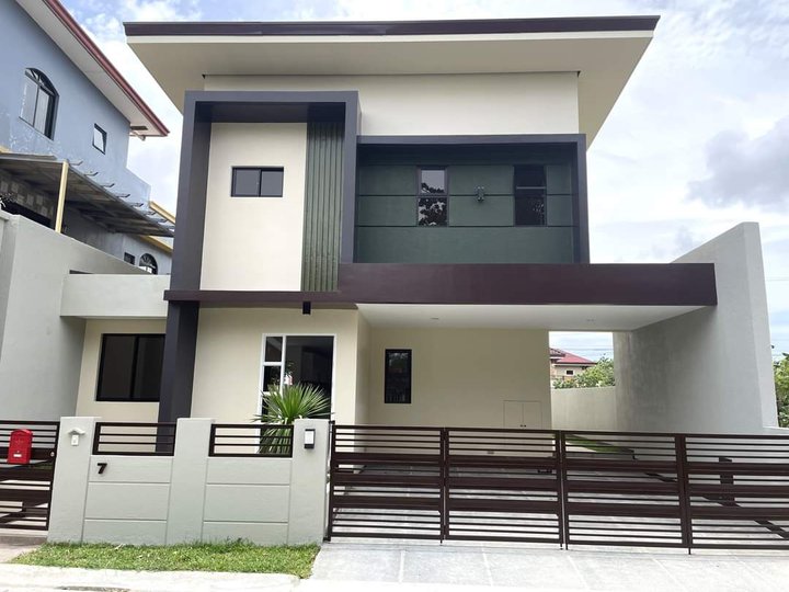 Ready for Occupancy House & Lot for Sale in Park Place Village [House