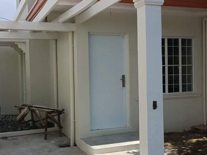 Foreclosed 3-bedroom Duplex / Twin House For Sale thru Pag-IBIG