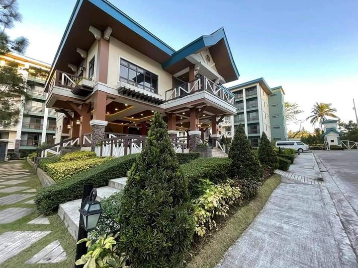 Pine Suites RFO Studio unit with Balcony in Tagaytay