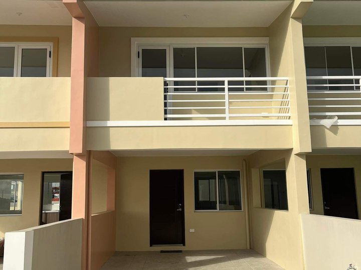 Neuville Townhouse 3 Bedrooms  For Sale in Tanza Cavite