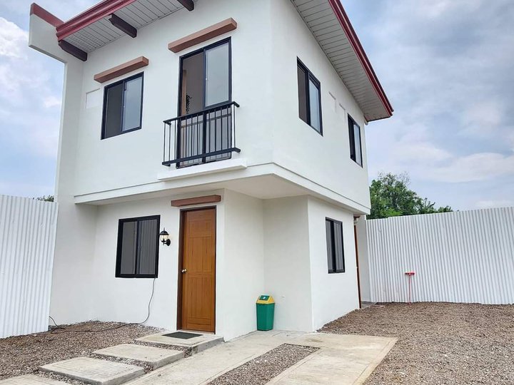Affordable 3-bedroom Single Attached House in Candelaria Quezon