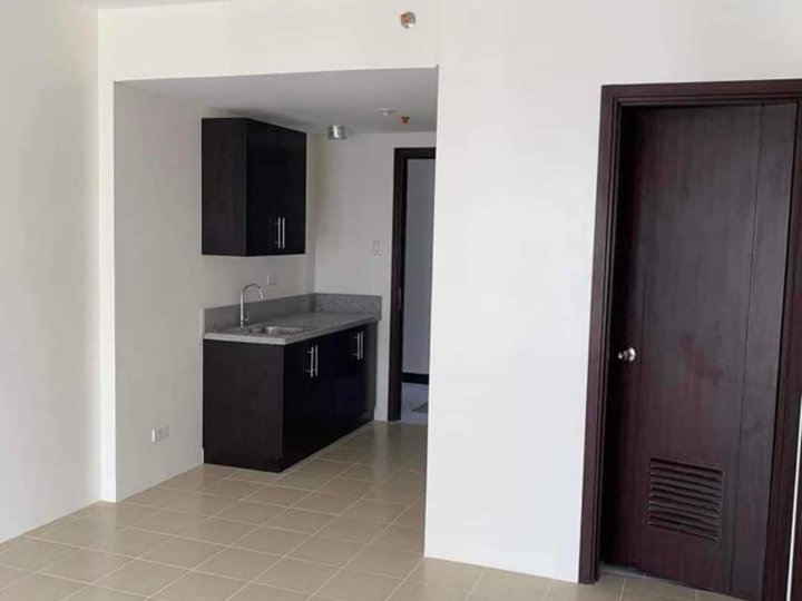 READY to MOVE-IN 5% DP - LIPAT AGAD! PET FRIENDLY!