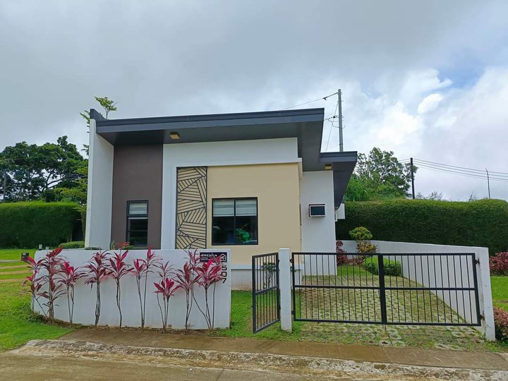 2-bedroom Single Attached House And Lot accessible to Tagaytay