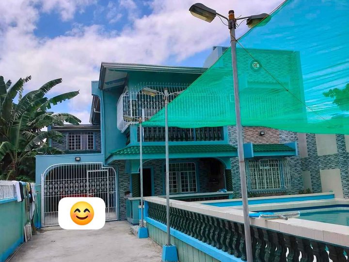 Resort House for Sale in Laguna