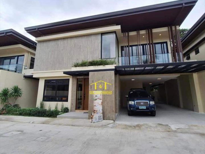 4 Bedrooms Two Storey House & Lot For Sale in BF Homes Paanaque