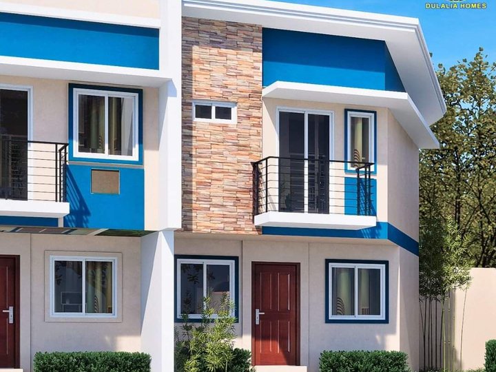 Discounted 3-bedroom Townhouse For Sale in Valenzuela Metro Manila