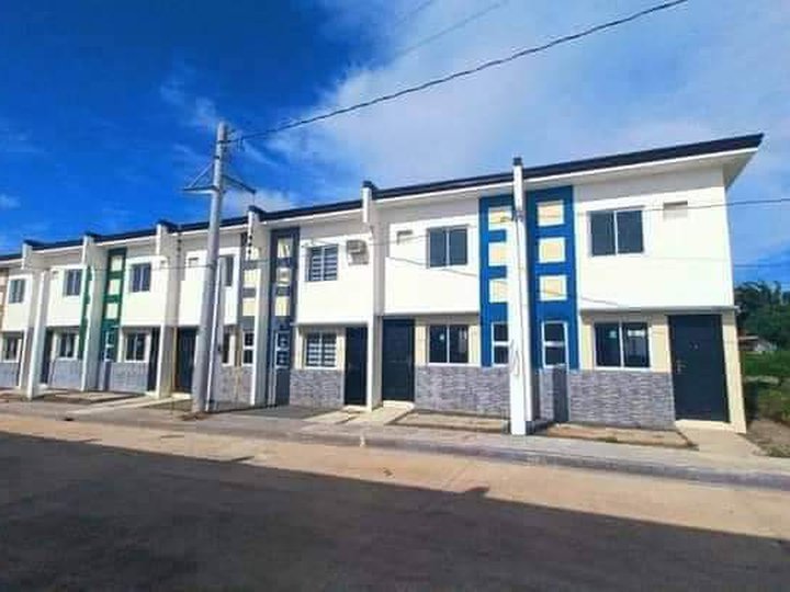 2-bedroom Townhouse For Sale in Lucena Quezon