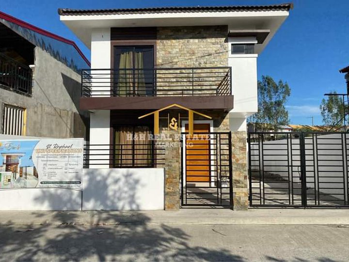 3-bedroom Single Detached House For Sale in Bacoor Cavite