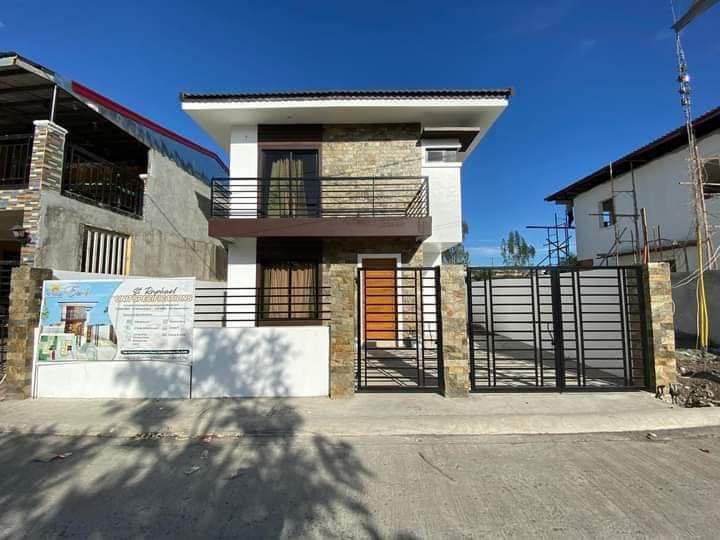 3-bedroom Single Detached House For Sale