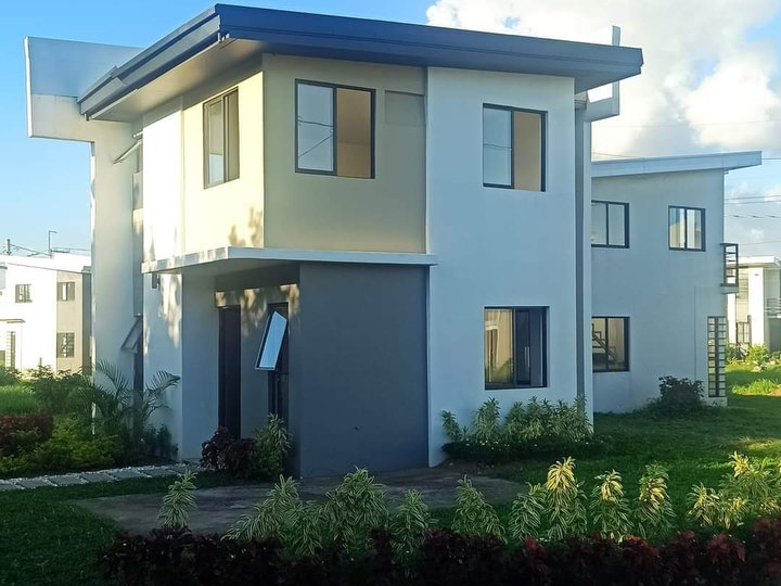 3-bedroom Single Detached House For Sale in General Trias Cavite