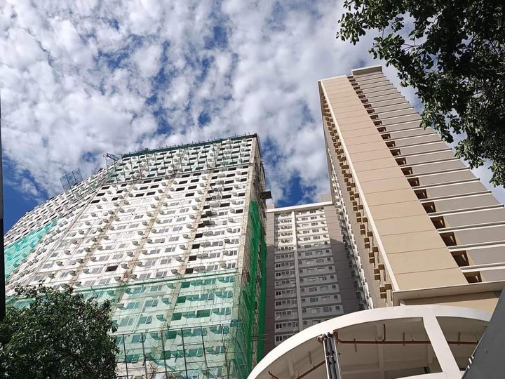 2 Bedroom Unit Condo Rent to Own in Manila