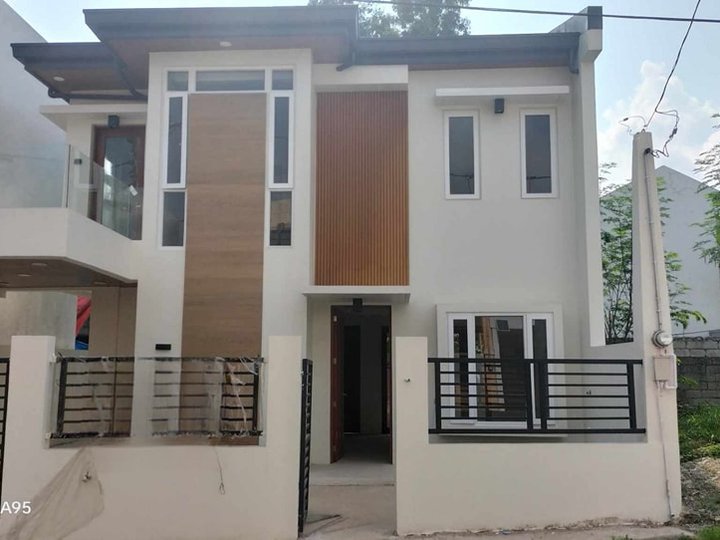 4-bedroom Single Detached House For Sale in Upper Antipolo Rizal