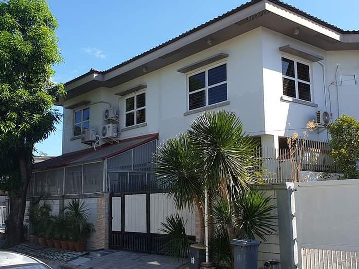 3-Bedroom House For Sale in BF Homes Paranaque near PCJ Church