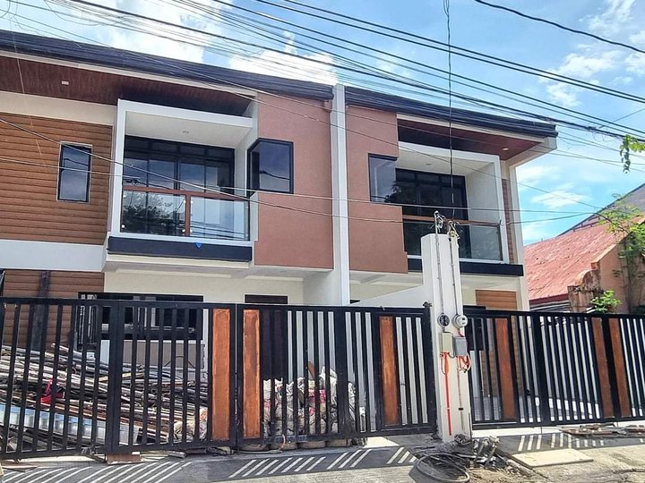 Brandnew 4-bedroom Duplex House For Sale in BF Resort Village Las Pinas Metro Manila