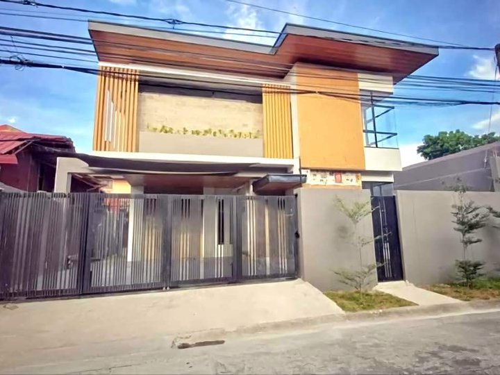 Brandnew 5-bedroom Single Detached House For Sale in Las Pinas Metro Manila