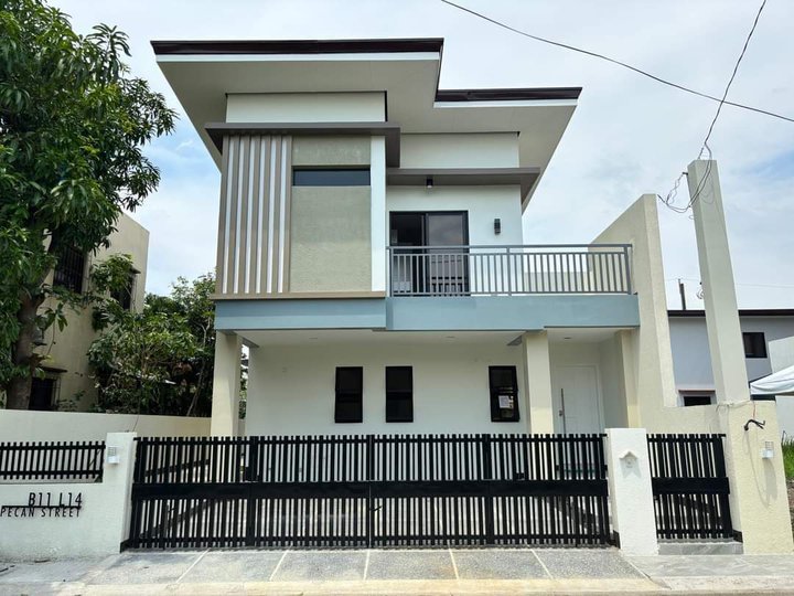 Brandnew Modern 4-bedroom Single Detached House For Sale in Imus Cavite