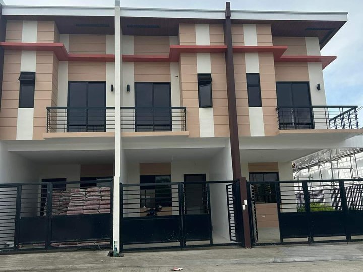 Townhouse For Sale in  Kathleen Place 5, Bacoor Cavite