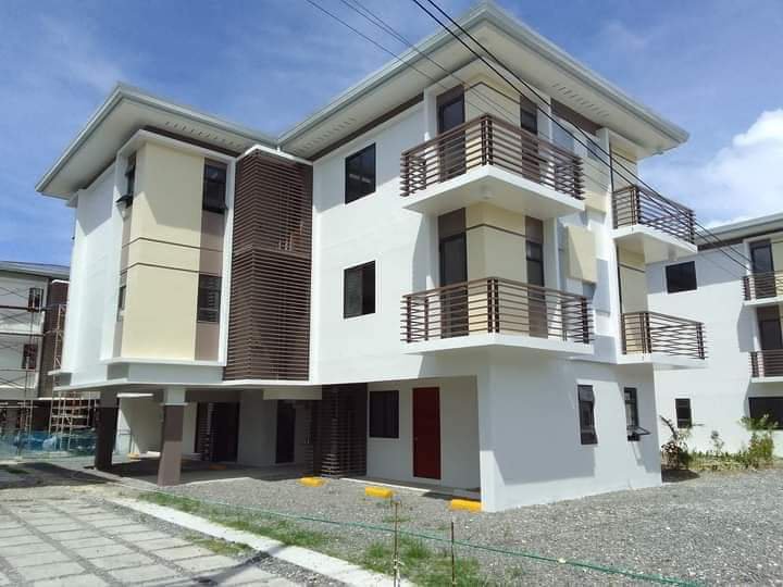 26.00 sqm 1-bedroom Condo For Sale in Talisay Cebu Rent to own Balhin dayun( move in easy)