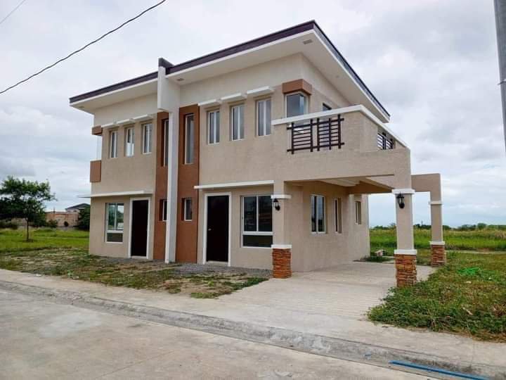 3-bedroom Duplex / Twin House For Sale in Calamba Laguna