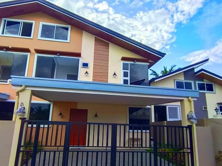 Brandnew Furnished 5-bedroom Duplex House with Pool For Sale in Tagaytay Cavite