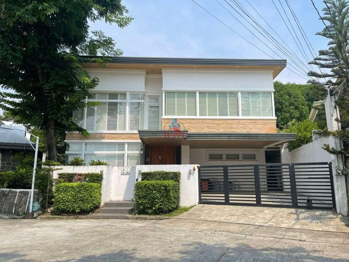 Well Maintained 2 Storey House and Lot for Sale UPS5 Subdivision Bgy. San Isidro Paranaque