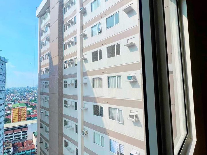 300K Outright DP to MOVE-IN Rent-to-own Condo Unit in Sta Mesa Manila walking distance to PUP Main