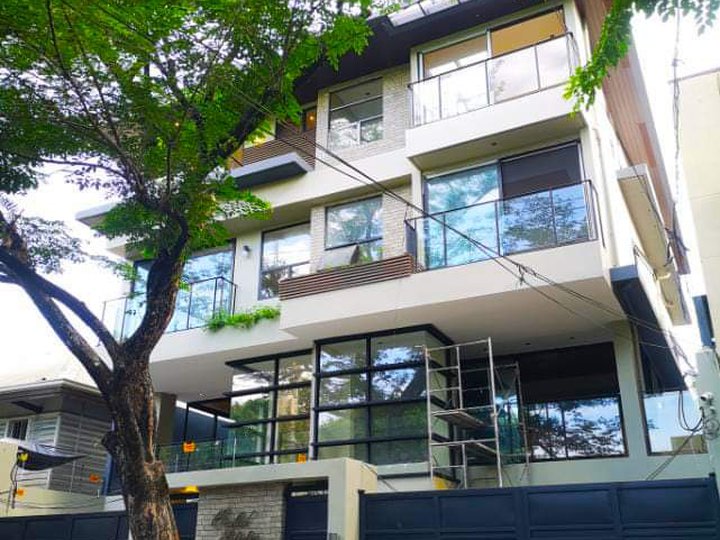 Luxury Fully Furnished Townhouse in Cubao Quezon City