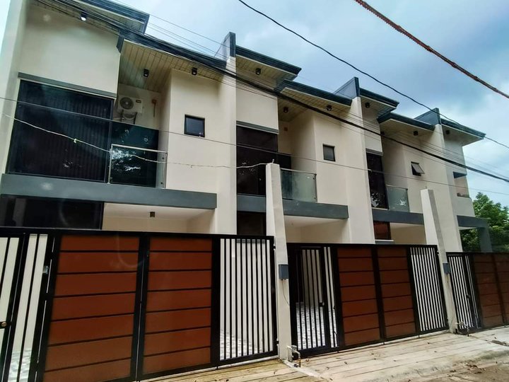 Newly build modern Townhouse in Bankers village Antipolo city