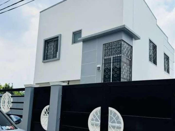 Modern House for Rent in Imus Cavite inside subdivision for long term lease