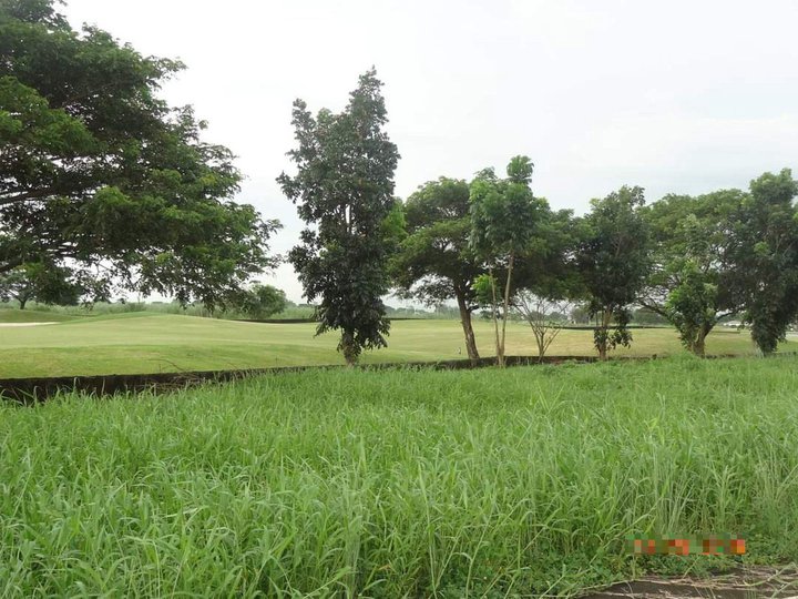 Beverly Place 483 sqm Fairway Lot in Mexico Pampanga