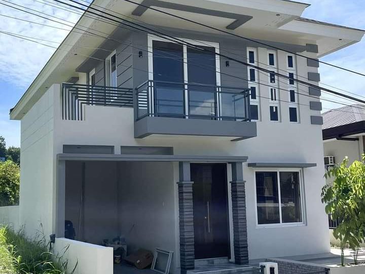 Modern Zen House for sale in Talisay