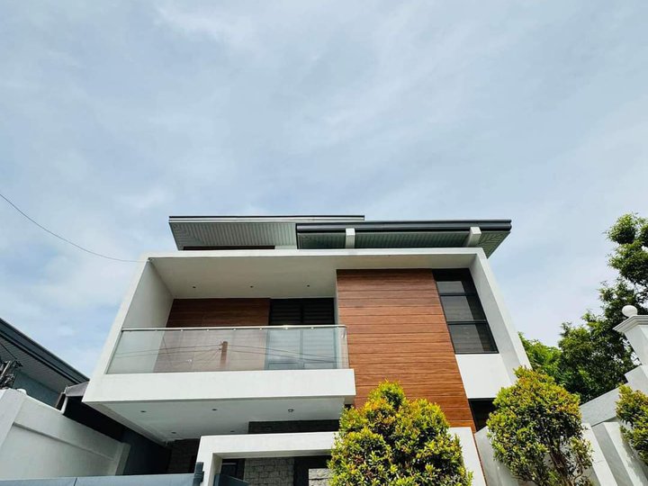 For Sale Modern Two Storey House  In San Fernando Pampanga