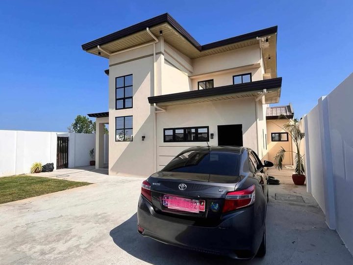 Title on process  2-Storey 5BR Property FOR SALE along wide cemented road at Manaoag, Pangasinan