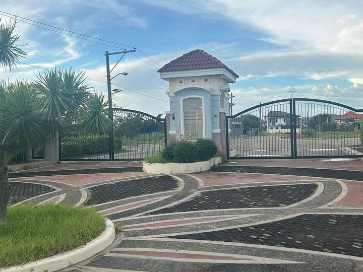 Clean Title Residential Lot FOR SALE in a Safe, Secure & Flood Free Area @ Laoag City, Ilocos Norte