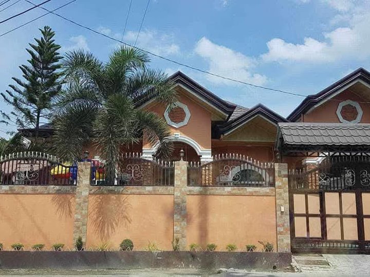 Clean Title Fully Furnish House & Lot FOR SALE along cemented Brgy Road @ Urdaneta City, Pangasinan