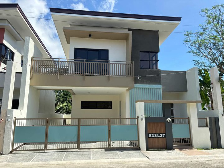 Brandnew Ready For Occupancy 4-bedroom Single Attached House For Sale in Imus Cavite