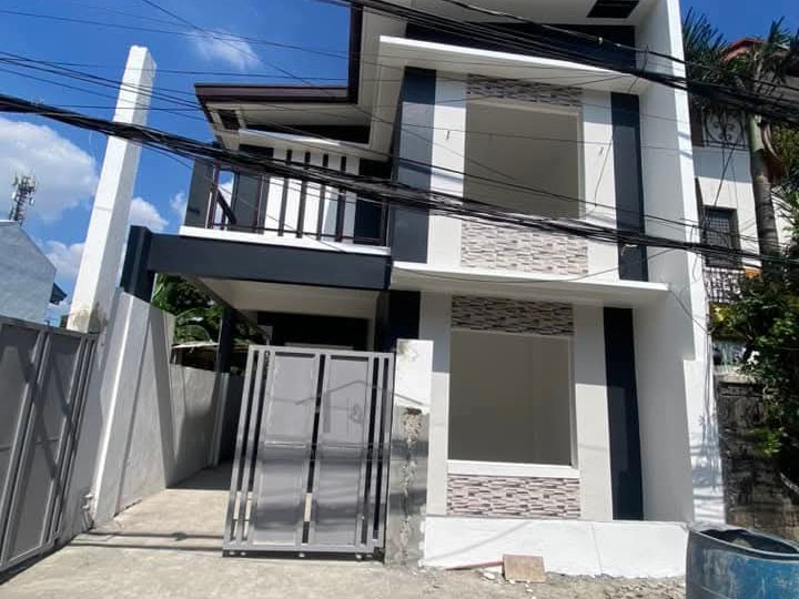 Ready For Occupancy 4-bedroom Single Attached House For Sale in Quezon City