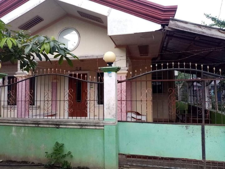 Pre-Owned 3-bedroom Single Detached House For Sale in Tagum Davao Del Norte