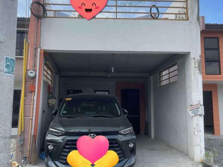 Pasalo 3-bedroom Townhouse For Sale in Meycauayan Bulacan