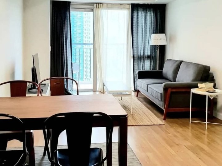 2 Bedroom Fully Furnished Unit at Two Maridien For Rent