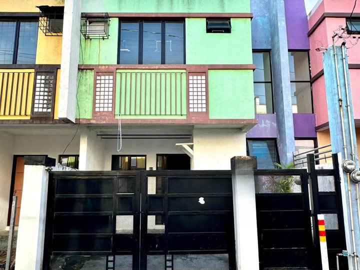 2 bedroom duplex house for rent