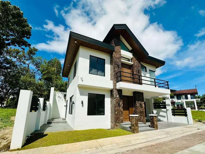 4 bedroom Single detached House for rent in santa rosa